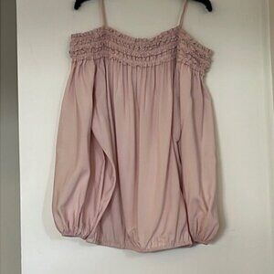 💗 H&M Women’s Light Pink Off-Shoulder Smocked Top | Size 12